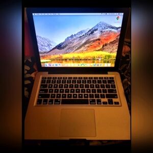 Macbook Pro 13in Late 2011